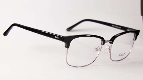Lentes Ópticos Tortoise Negro y Plateado de Acetato